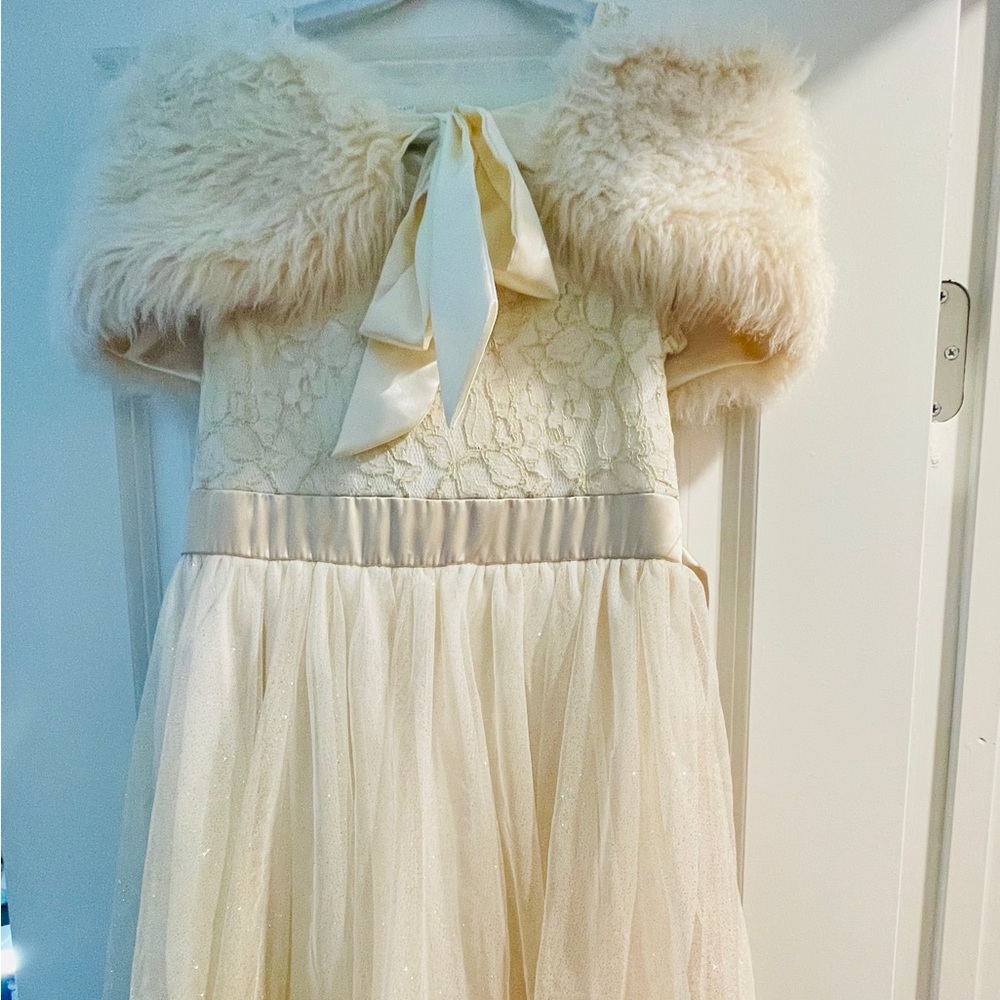 Speechless sparkly holiday set: dress + cape